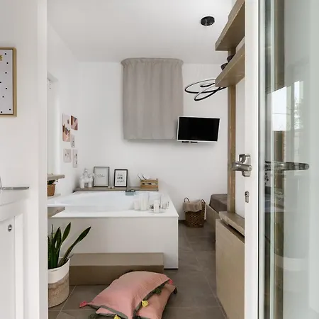 Mandorlocarrubo'S Suite Ostuni Exterior photo