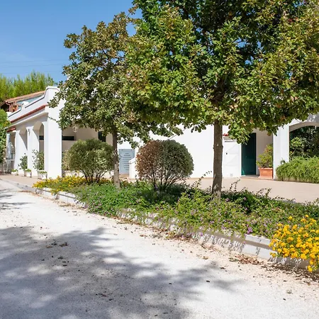 Mandorlocarrubo'S Suite Ostuni Exterior photo